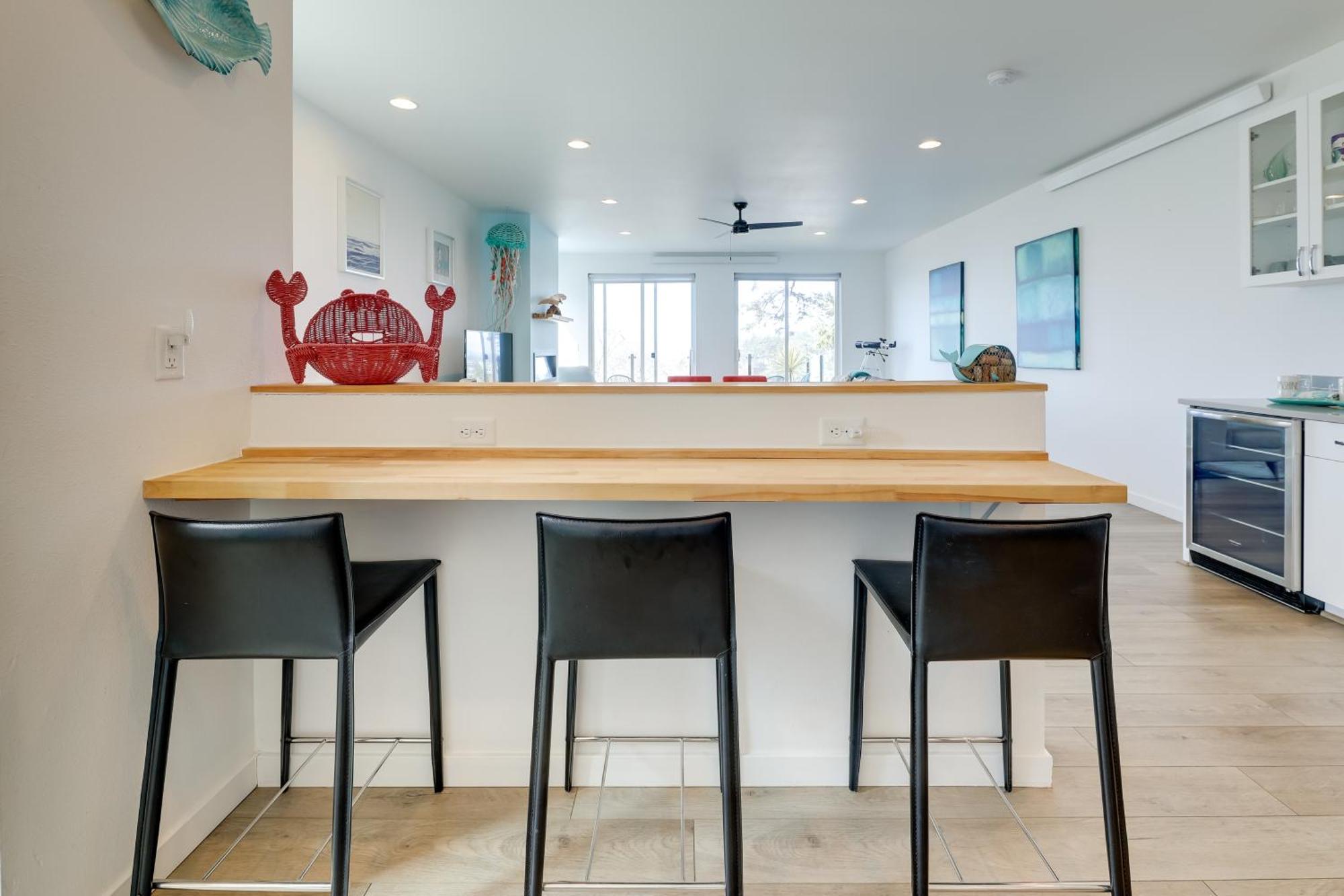 Scenic Depoe Bay Townhome With Deck Less Than 1 Mi To Parks! Buitenkant foto