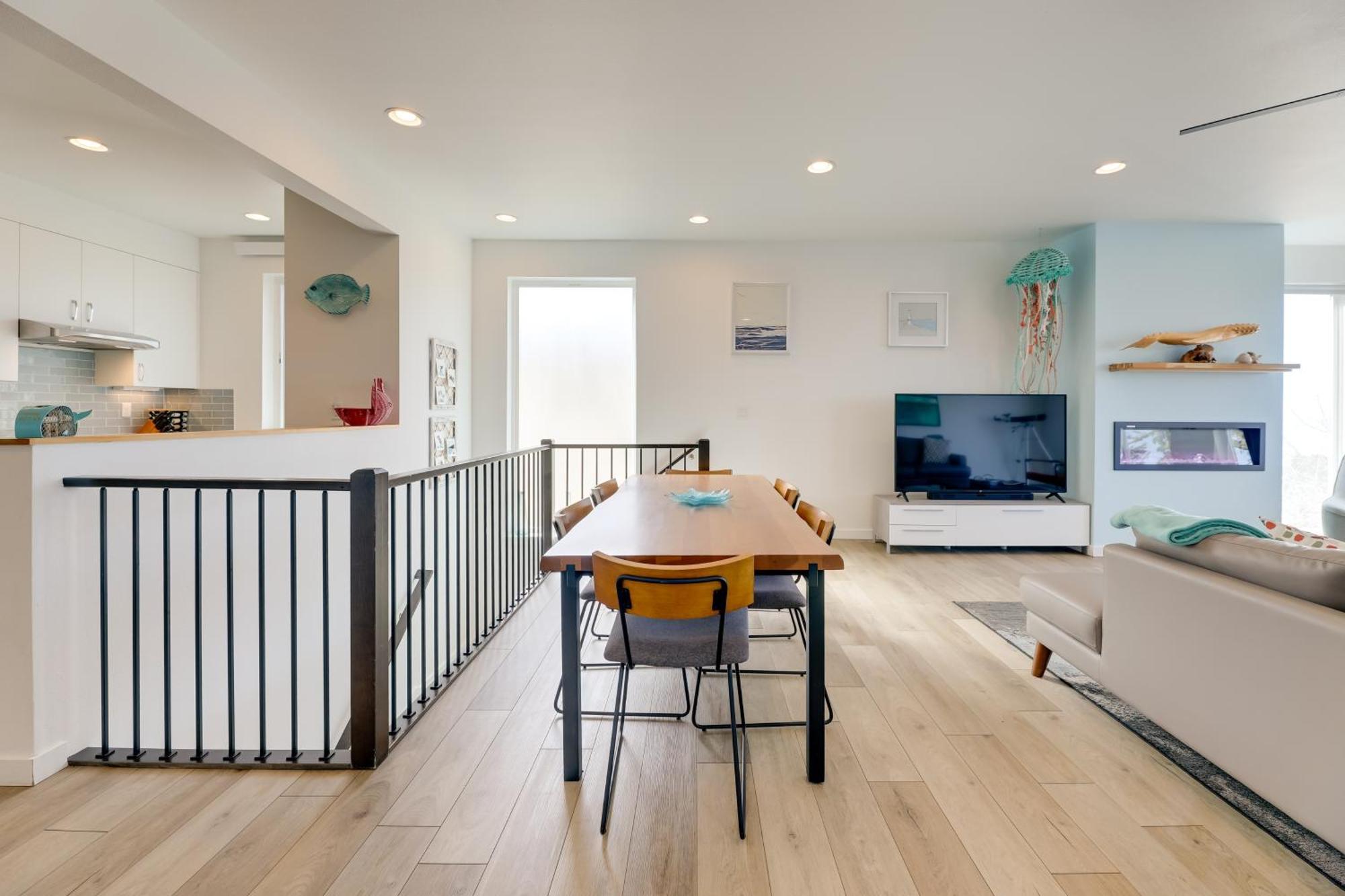 Scenic Depoe Bay Townhome With Deck Less Than 1 Mi To Parks! Buitenkant foto